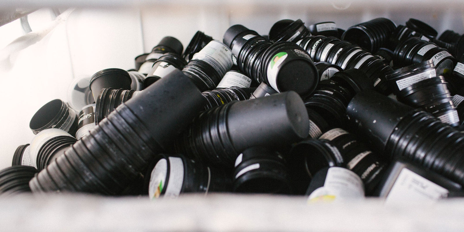 Recikliranje crnih posuda