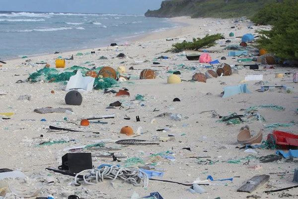 Zašto reciklaža neće rešiti problem zagađenja plastikom