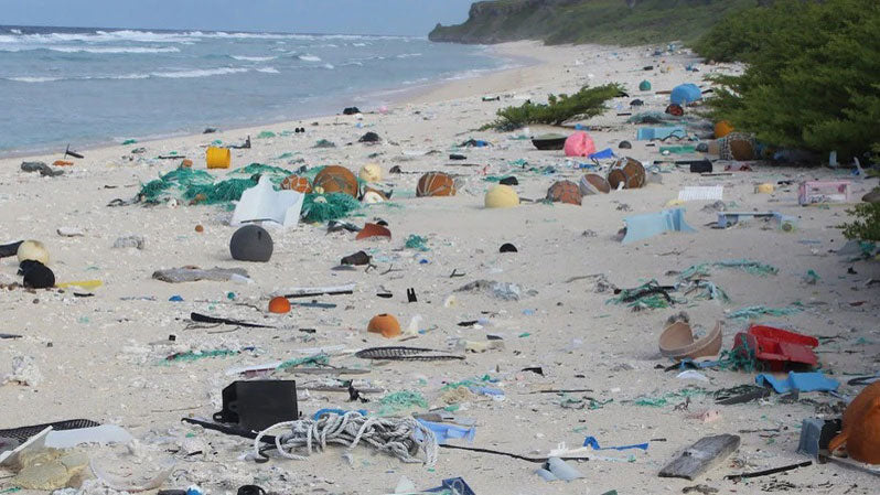 Zašto reciklaža neće rešiti problem zagađenja plastikom