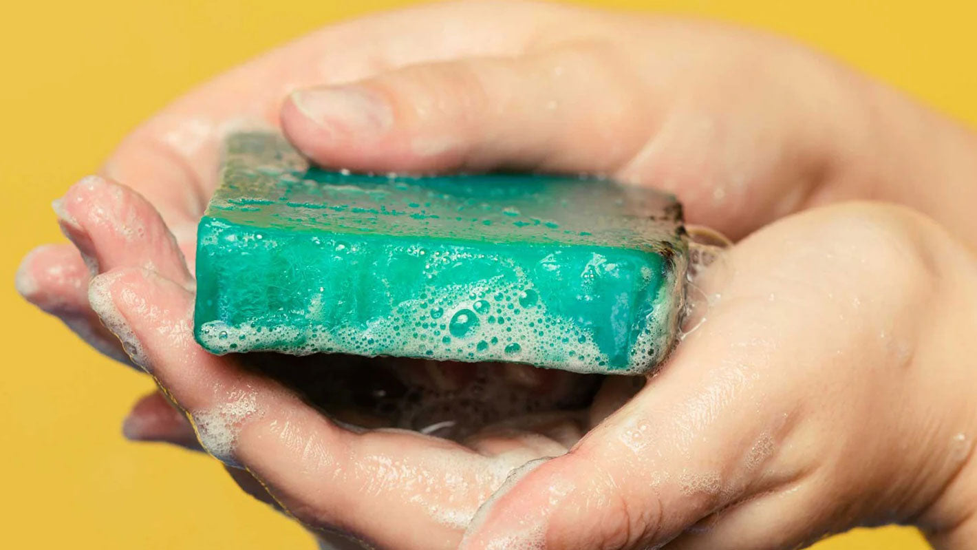 Često postavljana pitanja: Da li Lush koristi palmino ulje?