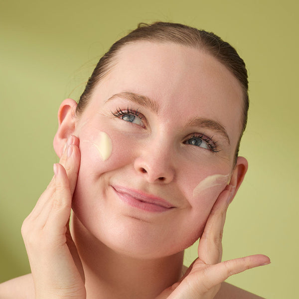 Honey, Beeswax And Almond Oil